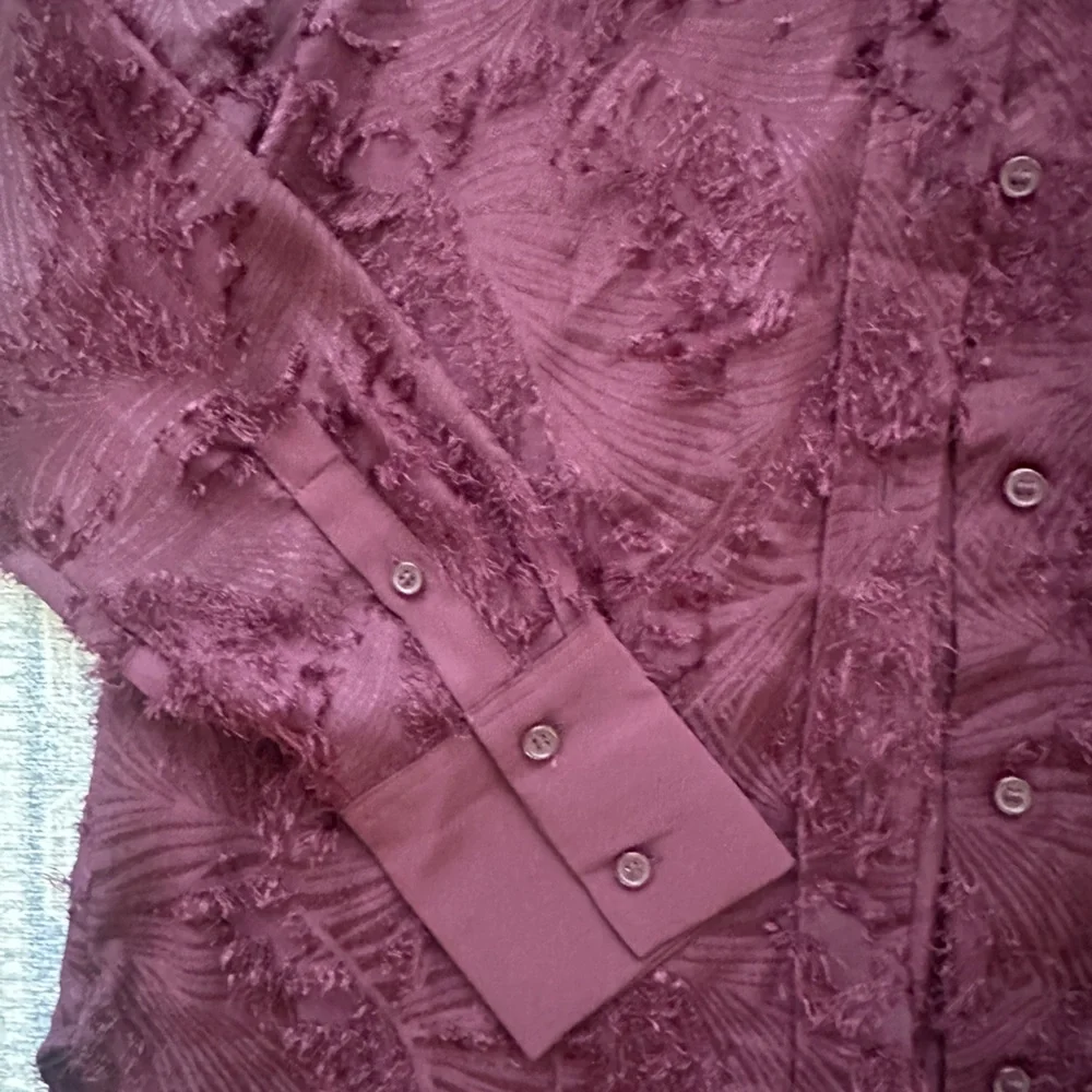 H&M Maroon Textured Blouse Size Small - Picture 3 of 4